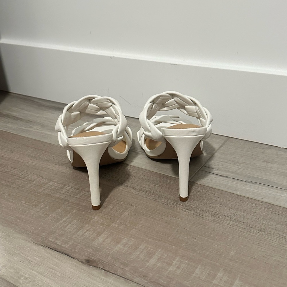 Heels - Picture 3 of 5